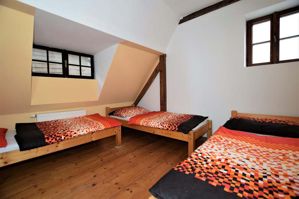 Travel Hostel Cesky Krumlov Exterior photo